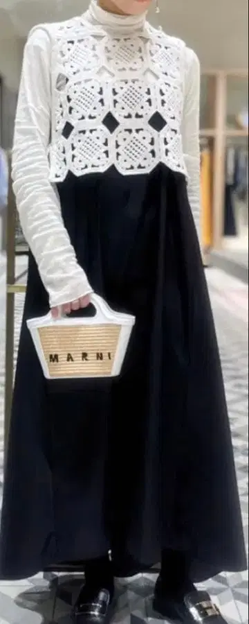 TOMORROWLAND /Ballsey 스퀘어 레이스 뷔스티에