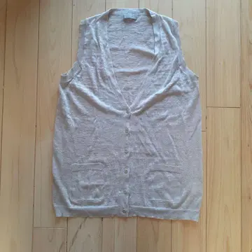 [ 새상품급 ] MARGARET HOWELL 라이트 그레이 가디건 베스트