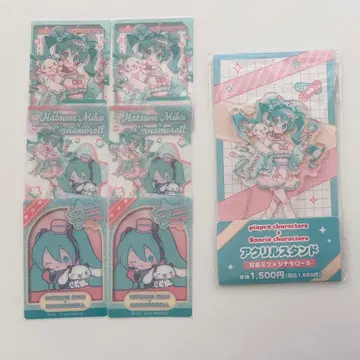 피아프로 캐릭터즈 x 산리오 아크릴 스탠드 하츠네 미쿠 x 시나몬