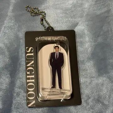 ENHYPEN 아크릴 키링 신뢰 성훈