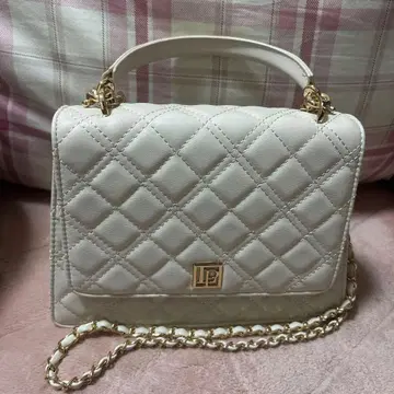 립서비스 LIP SERVICE LP 퀼팅 원핸들백