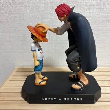 루피와 샹크스 피규어 세트