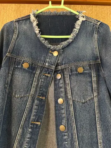 프린지 장식 다크 블루 데님 자켓