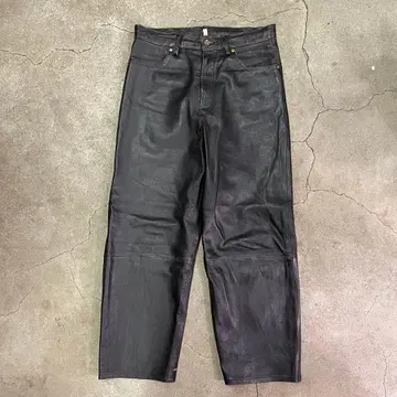 CCU WIDE FIT JEAN 가죽 팬츠 1