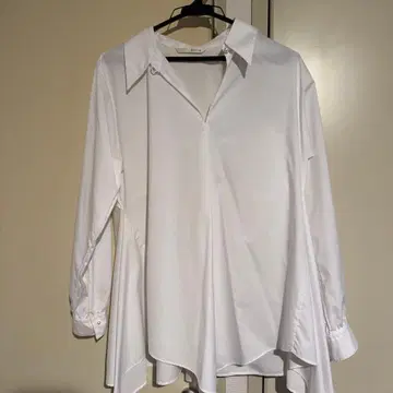 qualite 화이트 버튼 다운 긴팔 셔츠