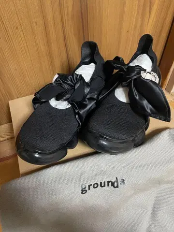 그라운즈 스니커즈 리본 블랙