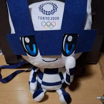 도쿄 2020 올림픽 미라이토와 봉제 인형