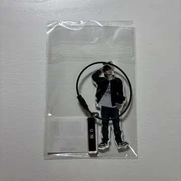 THE BOYZ 큐 zeneration 아크릴 키링