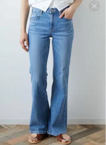 something LISA 리사 플레어 데님 26 M 사이즈