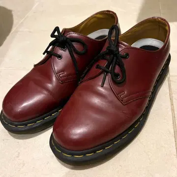 Dr.Martens 1461 3홀 신발 빨간색 닥터마틴 신발
