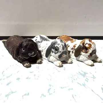 네이처 테크니컬러 MONO 토끼 마그넷 중고