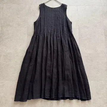 메종드소일 핀턱 린넨 원피스 린넨 100% 슬리브리스 블랙