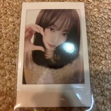 Billlie 하루나 시부야 타워 레코드 한정판 폴라로이드