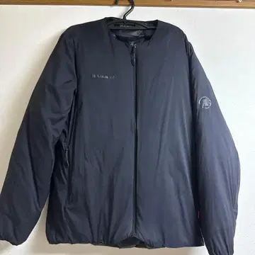 새상품급 마무트 세온 인슐레이션 가디건 동양인 핏 M 사이즈