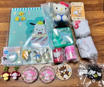 산리오 포차코 헬로키티 마이멜로디 바츠마루 코기뮨 폼폼푸딩 등 세트