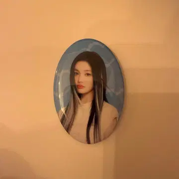 ILLIT 캔뱃지 럭키 드로우 이로하