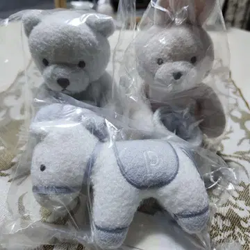 묶음 판매! 미사용 새상품 젤라또피케 곰과 토끼 봉제 인형