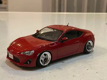 86 로다운 커스텀 1/30 다이캐스트 모델