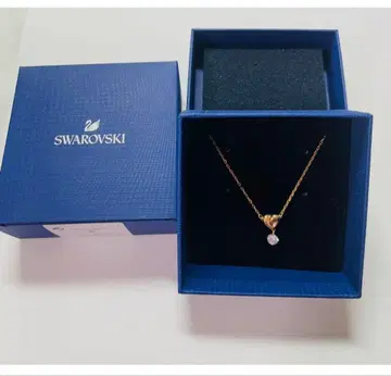Swarovski 하트형 펜던트 목걸이