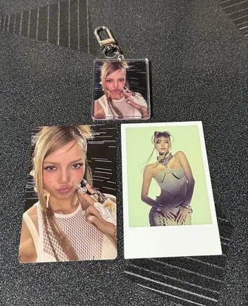 BLACKPINK 리사 트레이딩 카드 아크링 키링 Weverse