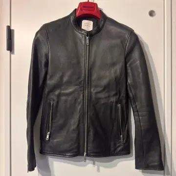 United Tokyo 가죽 자켓