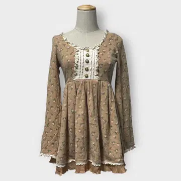 새상품 리즈리사 꽃무늬 레이스 티어드 튜닉 원피스 00