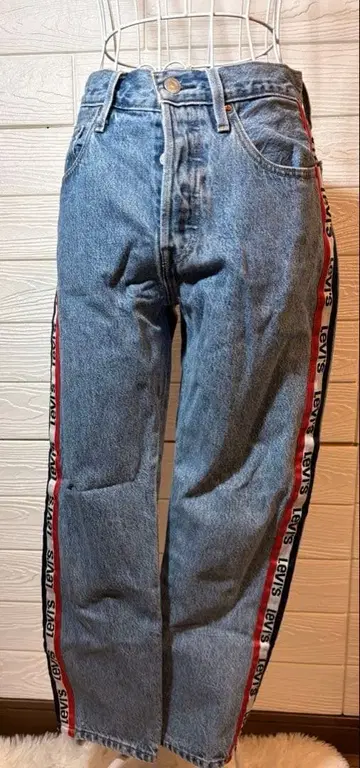 리바이스 501 프리미엄 사이드 라인 데님 W26 여성용