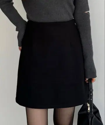 울 라이크 기모 미니 스커트 (이너 팬츠 포함)