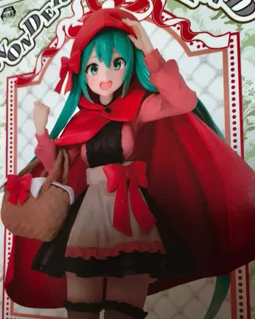 하츠네 미쿠 빨간 망토 피규어
