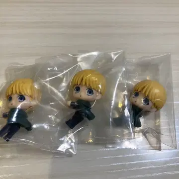 진격의 거인 허그코트 알민 3종 세트