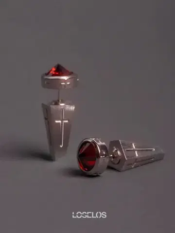 LOSELOS 레드 지르콘 실버 귀걸이