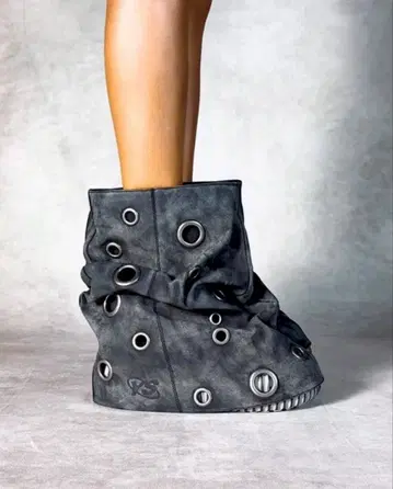 YELLO MERCURIO SHORT BOOTS