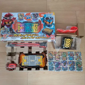 DX 갓챠드 라이버 & 갓챠드 로우 홀더 세트 가면라이더 새상품급