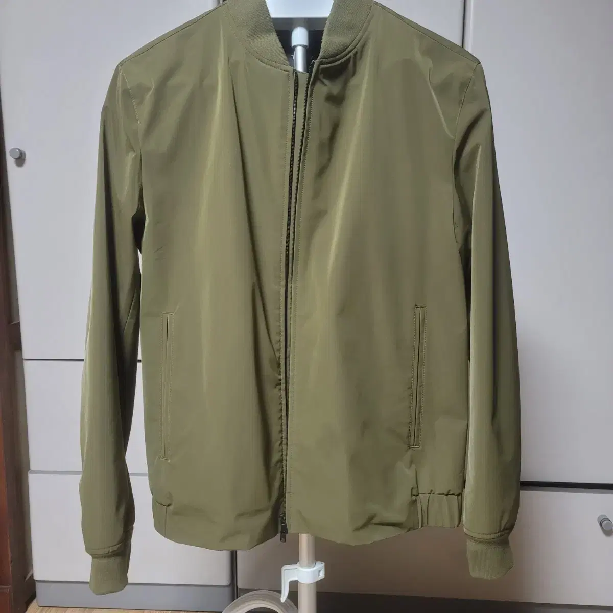 美品 Theory Foundation Tech City Bomber M Theory Jackets for Men