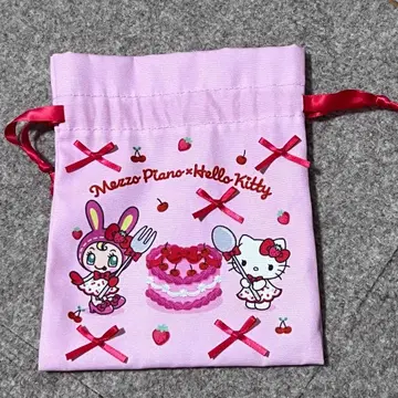 메조피아노 x 헬로키티 리본 포함 복조리(체리)