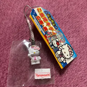 고토치 히로시마 쿠레 헬로키티 스트랩 약 3cm