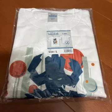 미사용 새상품 판타스틱 4 퍼스트 스텝 T셔츠 ( L 사이즈 )