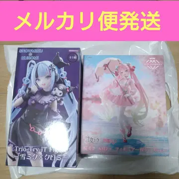 하츠네 미쿠 & 유키 미쿠 피규어 2체 세트