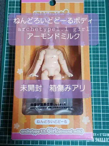 넨도로이드돌 바디 걸 아몬드 밀크