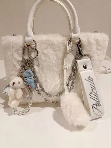 PELLICULE pc fa-fa bag 참 포함 퍼 백