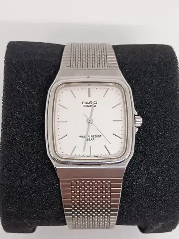 CASIO 쿼츠 손목시계 5BAR 방수 작동