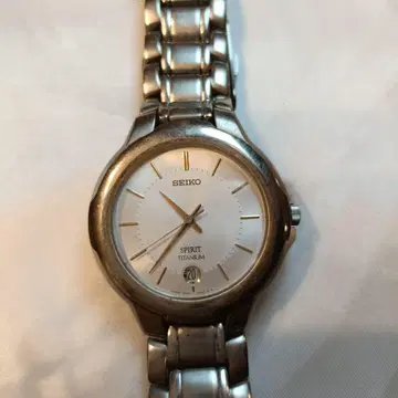 SEIKO SPIRIT 티타늄 손목시계
