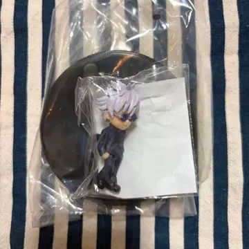 주술회전 고죠 사토루 토퍼 피규어