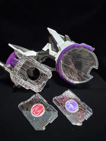 가면라이더 기츠 DX 레이저 레이즈 라이저 + 메모리얼 버전 (수정 전)