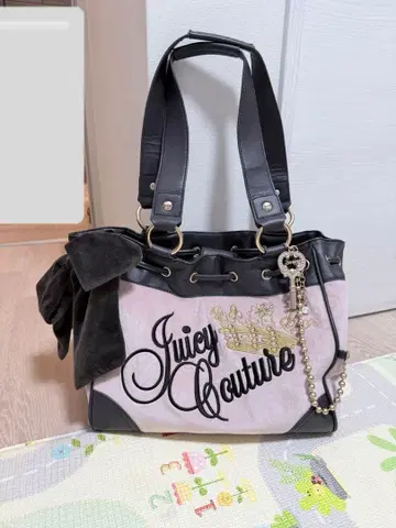 Juicy Couture 핸드백 핑크/브라운