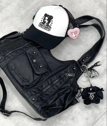 [엔엠티씨플러스] 투웨이 코팅 포켓 숄더백