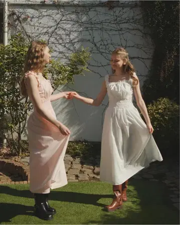 Treat Urself 코튼 원피스 화이트