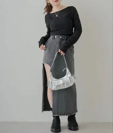 Chico 실버 숄더백