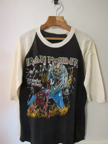 아이언 메이든 T셔츠