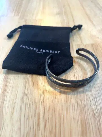 Philippe Audibert 복조리 포함 실버 팔찌 뱅글